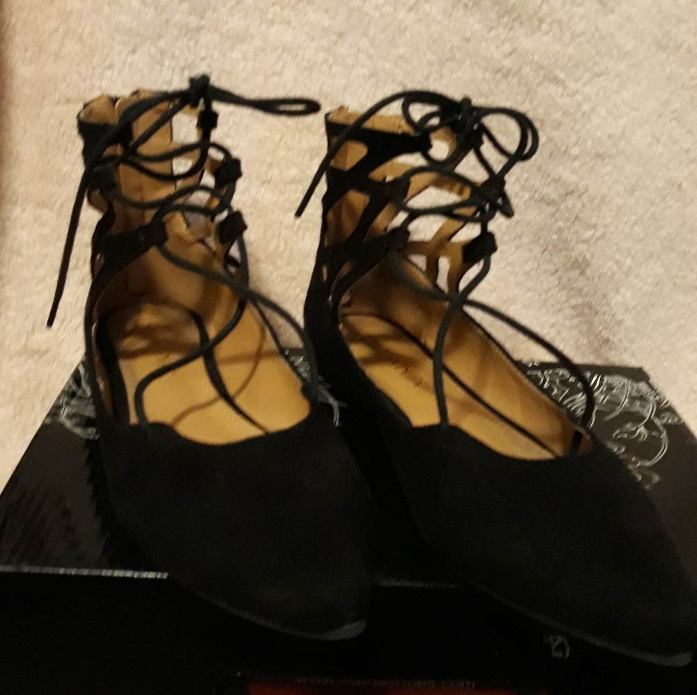 Tight up flats